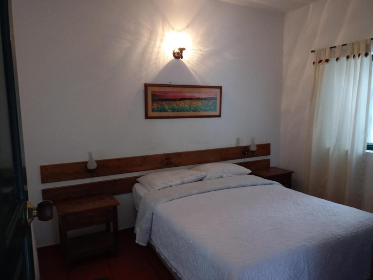 Bed and Breakfast Hospederia La Roca Plaza Principal Бойяка Экстерьер фото