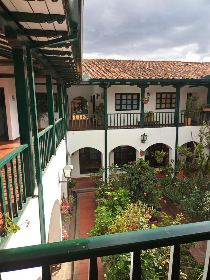 Bed and Breakfast Hospederia La Roca Plaza Principal Бойяка Экстерьер фото