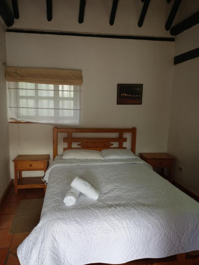 Bed and Breakfast Hospederia La Roca Plaza Principal Бойяка Экстерьер фото