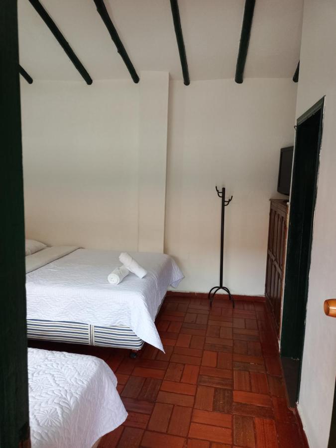 Bed and Breakfast Hospederia La Roca Plaza Principal Бойяка Экстерьер фото
