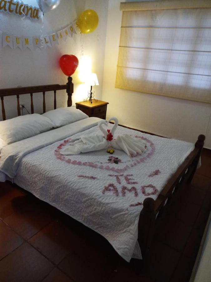 Bed and Breakfast Hospederia La Roca Plaza Principal Бойяка Экстерьер фото